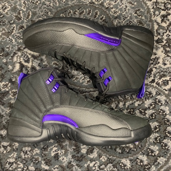 jordan 12 black size 10